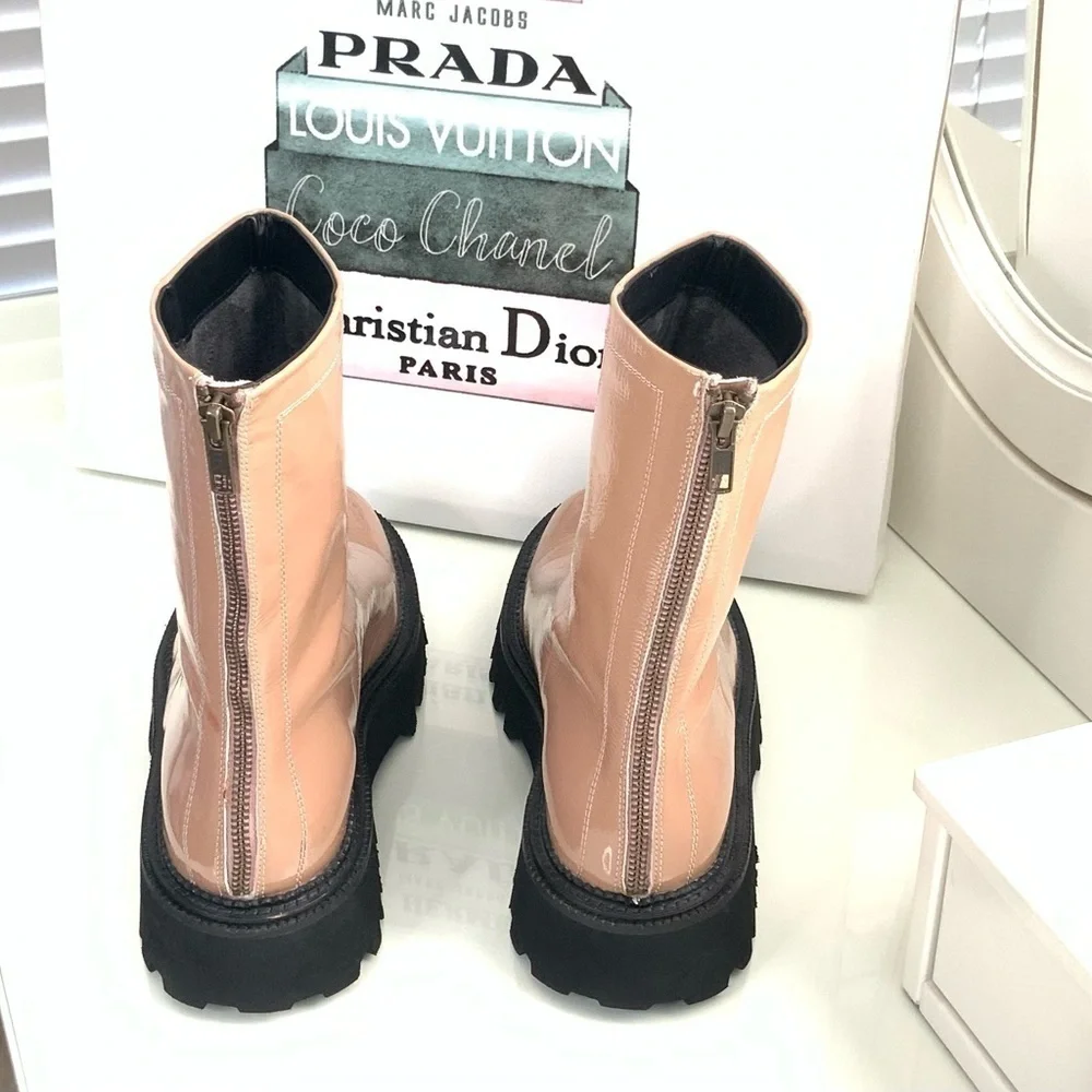 SEYCHELLES LAST CHANCE BOOT IN TAN PATENT LEATHER - Picture 4 of 6